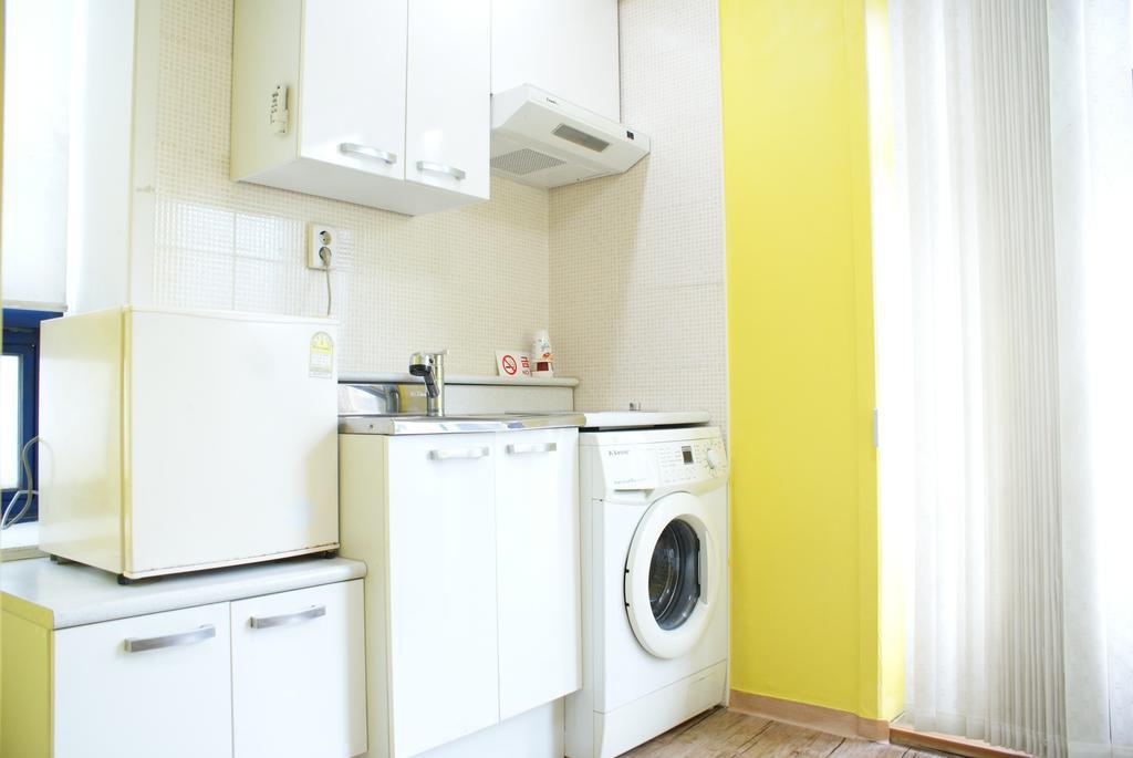 J Guesthouse Seoul Ruang foto