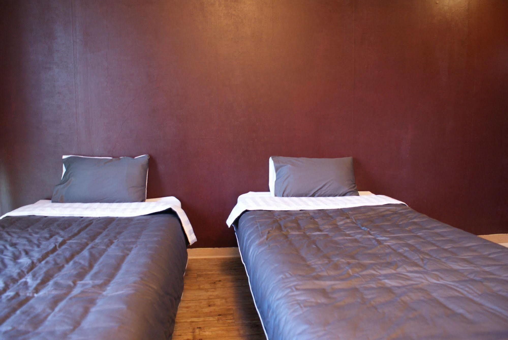 J Guesthouse Seoul Bagian luar foto